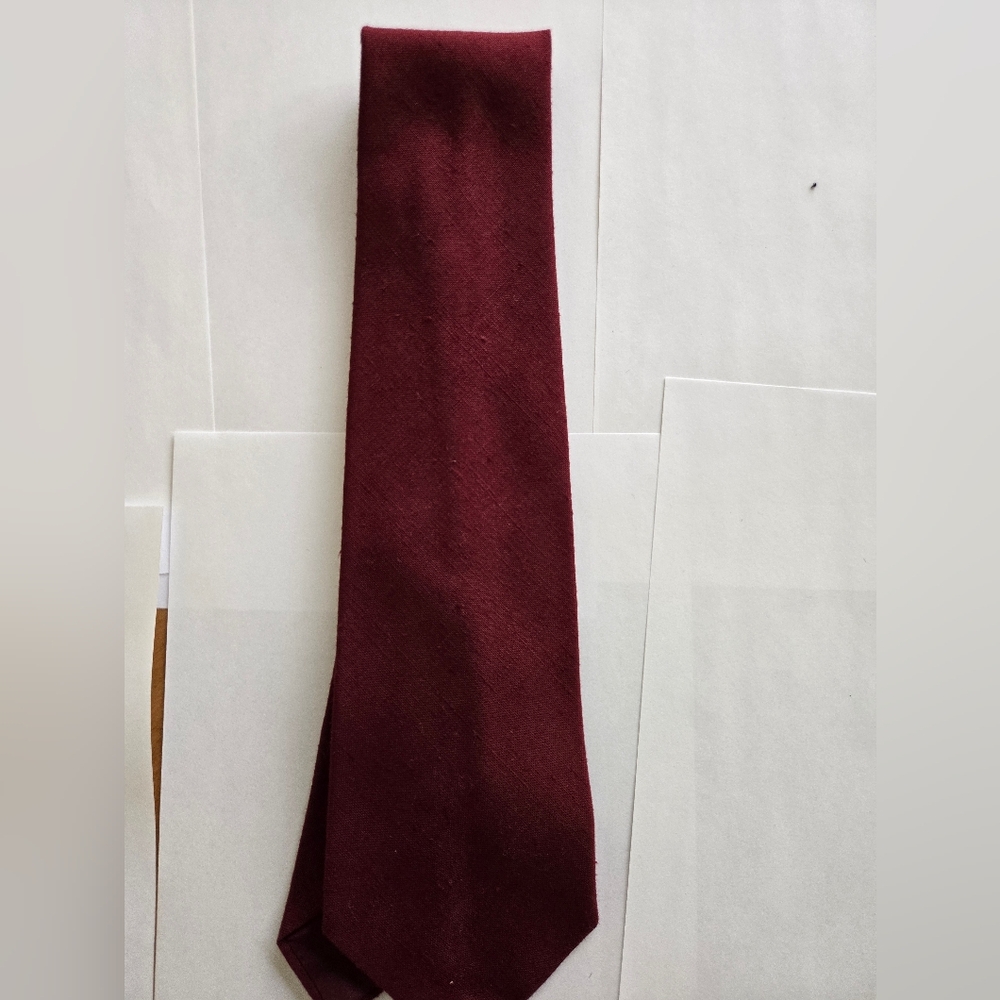 Hardy Amies Burgundy Solid Men's Tie